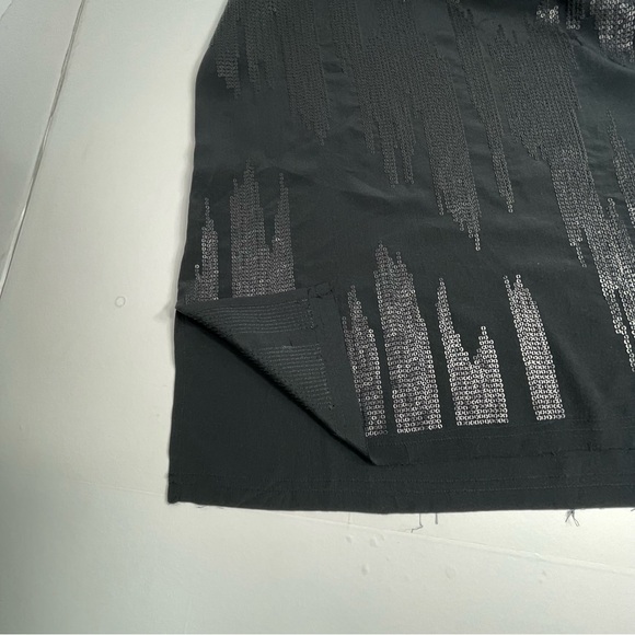 GO BY GO SILK Women's Black 100% Silk Tank Top Sequins V-Neck Size Medium - Picture 4 of 8